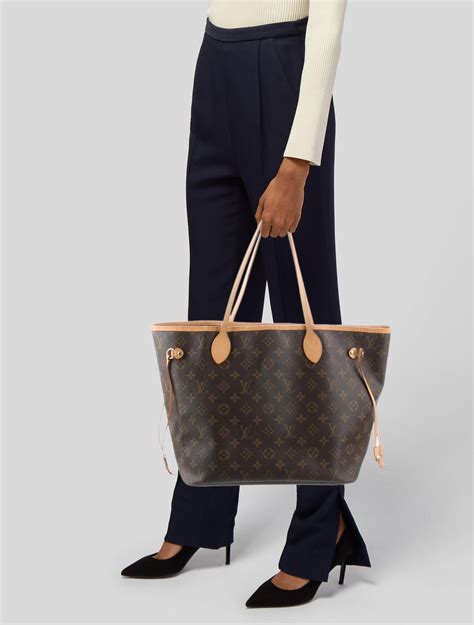 louis vuitton neverfull mm monogram gm with pouch brown